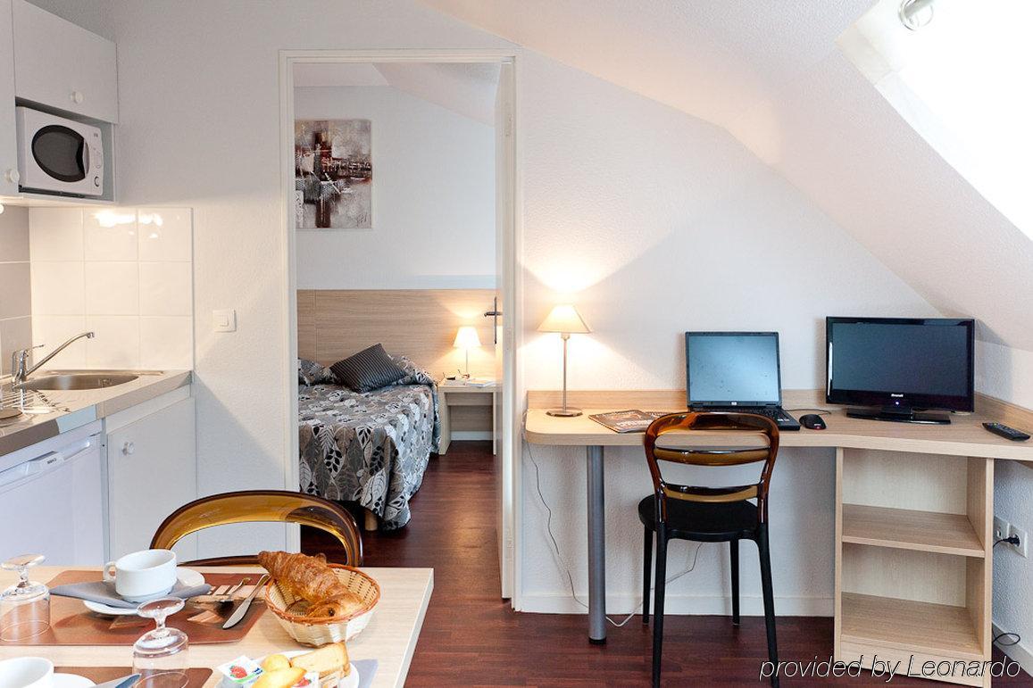 Residhotel St Etienne Centre Saint-Etienne  Room photo